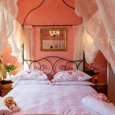 Bibi Boutique Arezzo Living Suite Rosafragola & Verdeconiglio Exterior foto