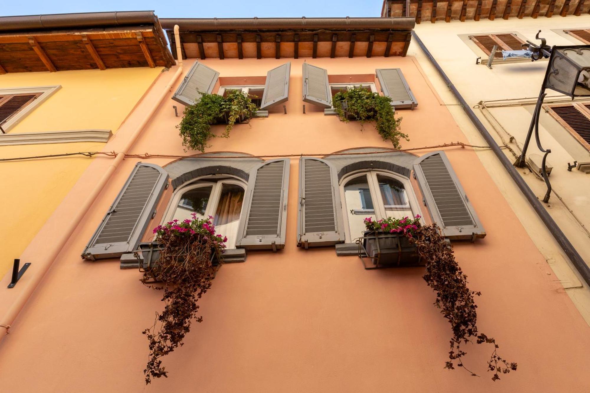 Bibi Boutique Arezzo Living Suite Rosafragola & Verdeconiglio Exterior foto